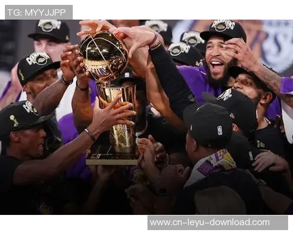 热火与湖人总决赛精彩直播视频回顾及精彩瞬间分析